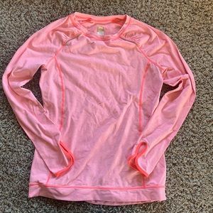 Lucy. Tech. Workout / running shirt